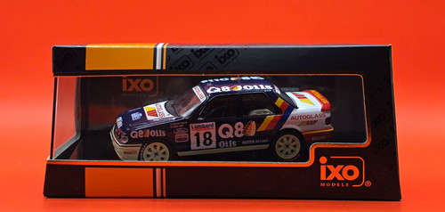 Ixo ford sierra cosworth - ford,