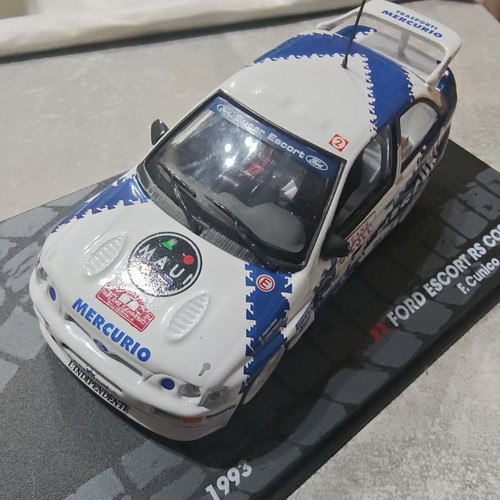 Ford escort rs cosworth - 1:43,