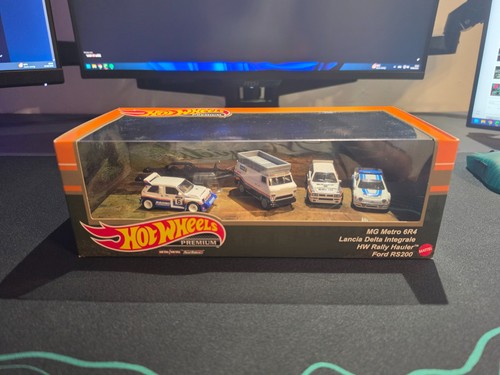Hot wheels premium - hot, collector